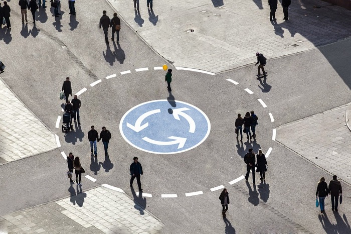 Erster Fußgänger-Kreisverkehr eröffnet